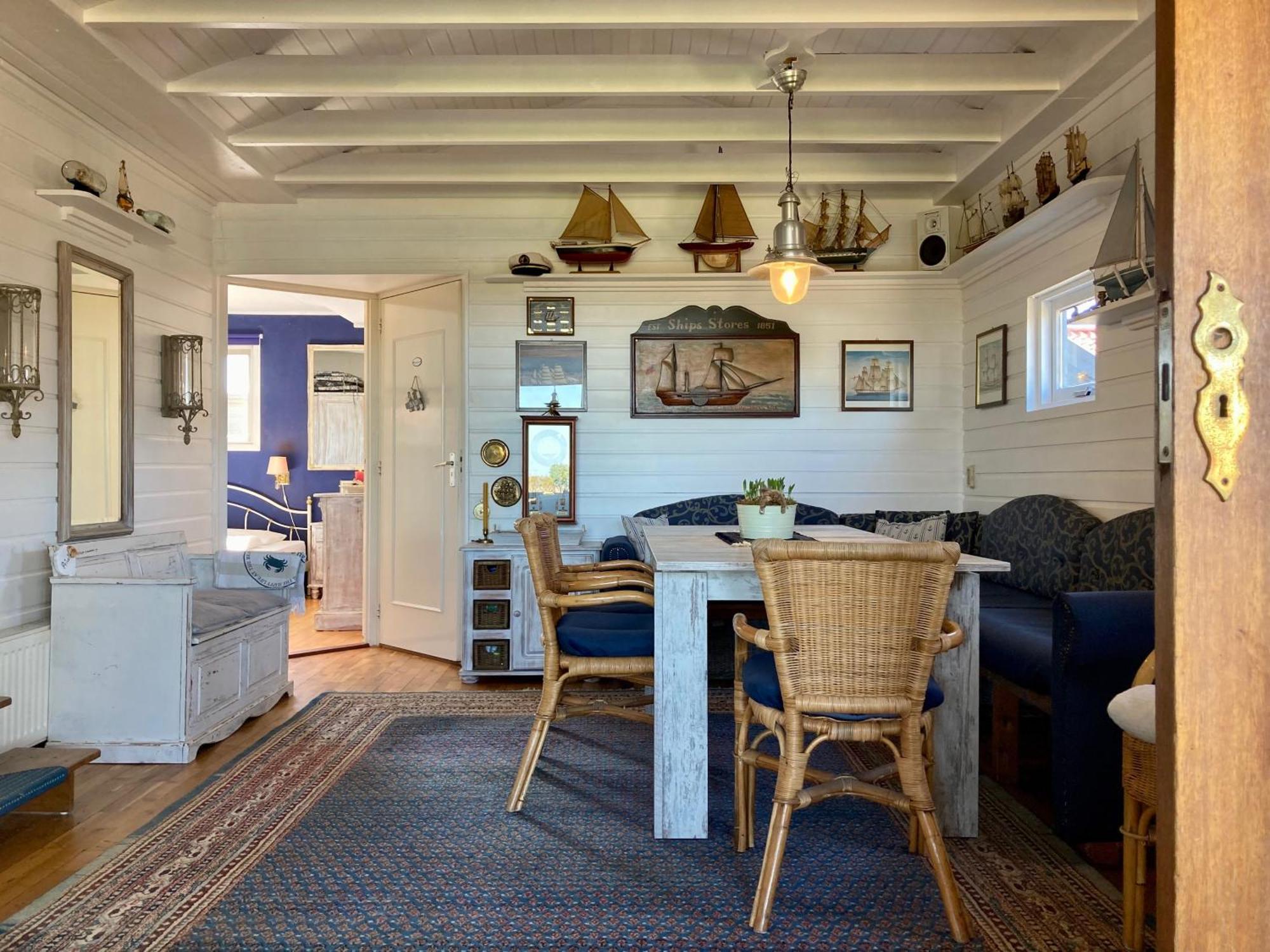 House Marijke With Winter Garden And Direct Access To The Lauwersmeer Anjum 외부 사진