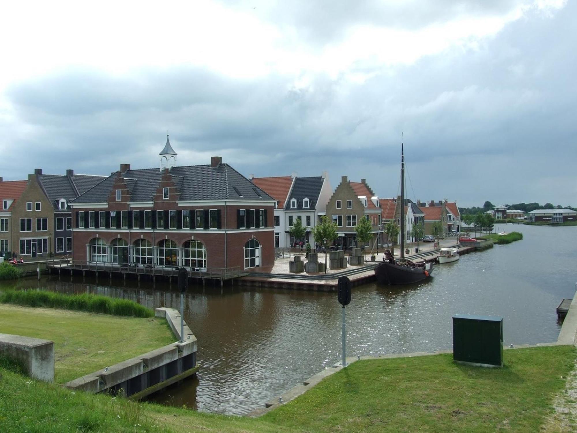 House Marijke With Winter Garden And Direct Access To The Lauwersmeer Anjum 외부 사진