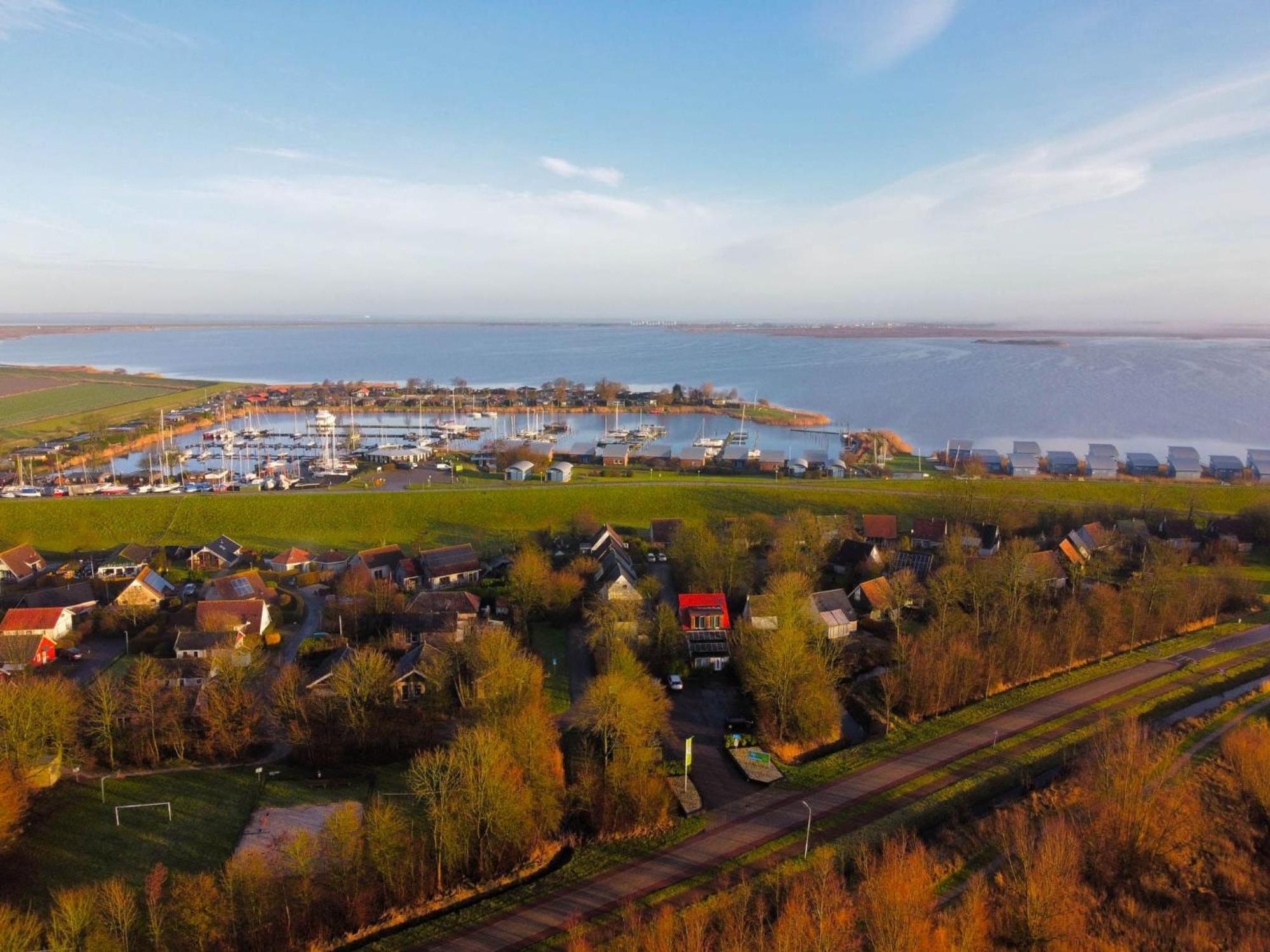 House Marijke With Winter Garden And Direct Access To The Lauwersmeer Anjum 외부 사진